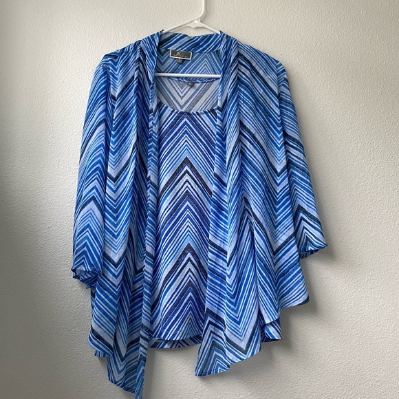 JM Collection Tops - NWOT 2 in 1 Tank Top Kimono Top